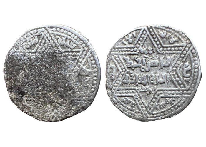 درهم أيوبي الظاهر غازي حلب - 3470 -
