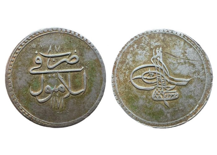 قرش عثماني مصطفى الثالث اسلامبول 1171 هـ سنة 87 - 2956 -